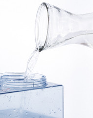 Může se používat čerstvě převařená voda z vodovodu